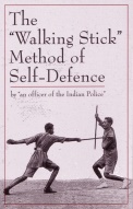 "The Walking Stick Method of Self-Defence". Et opptrykk av en bok fra 1920-rene